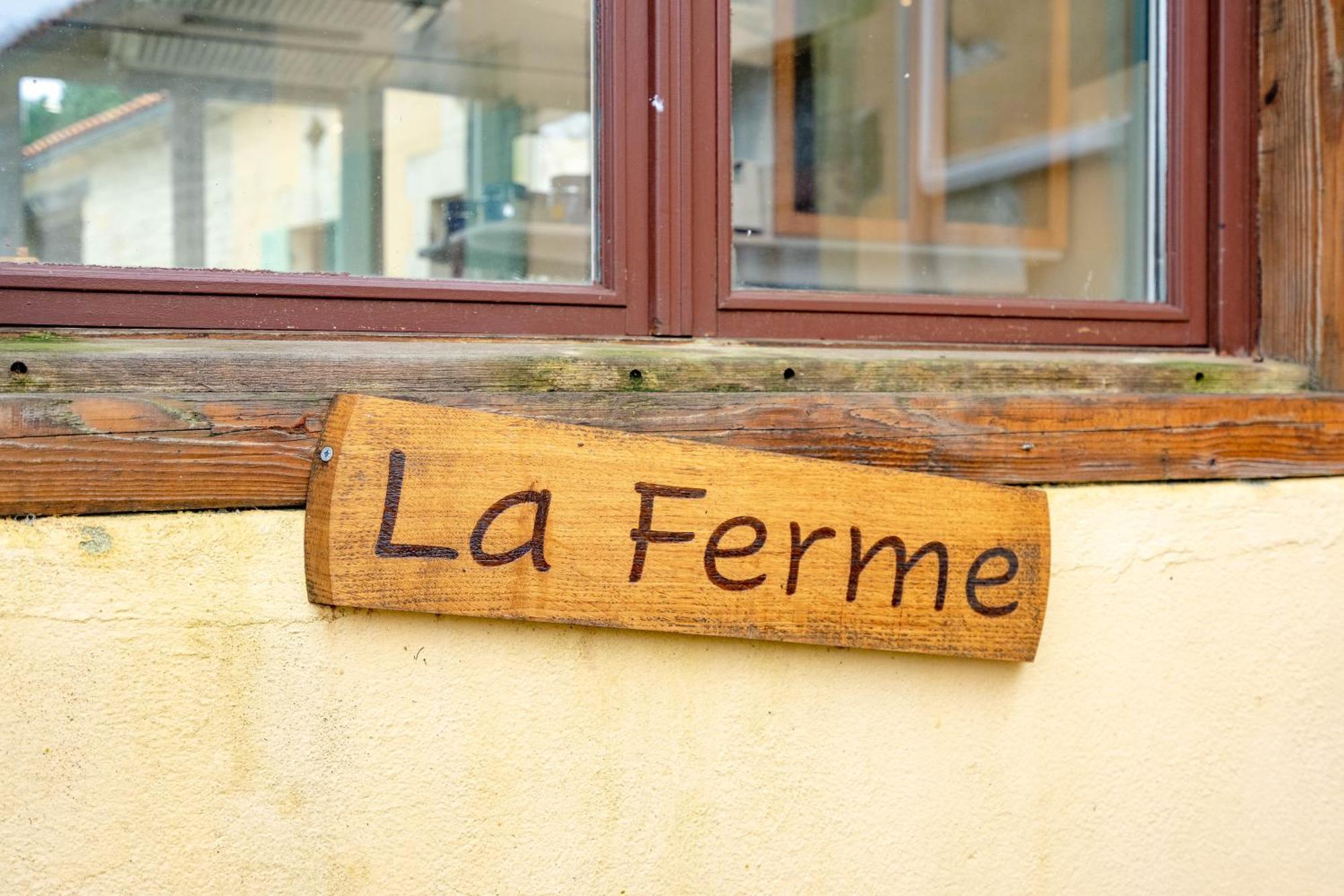 La Ferme - Gites De La Tournerie Gémozac Kültér fotó